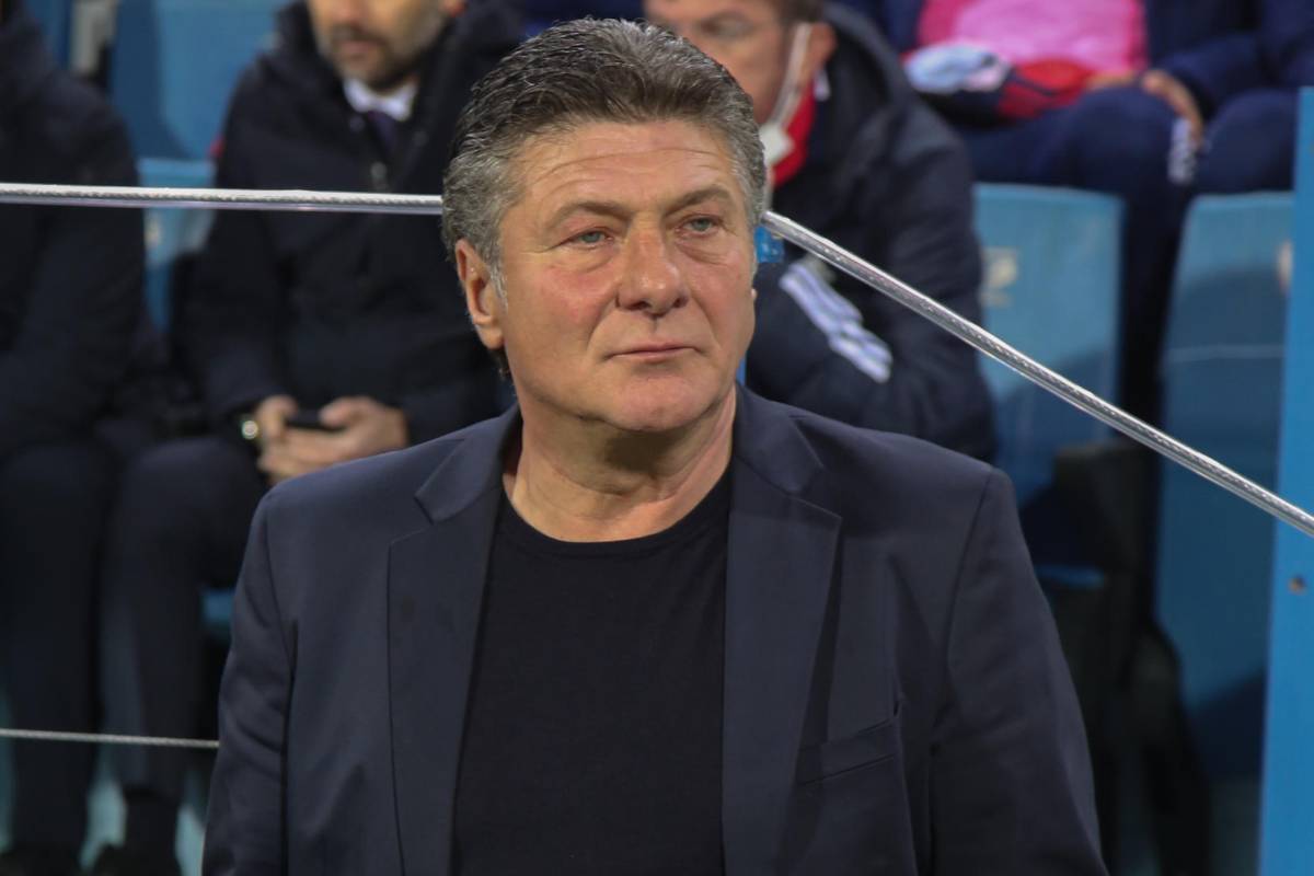 Napoli, Mazzarri pensa al cambio modulo