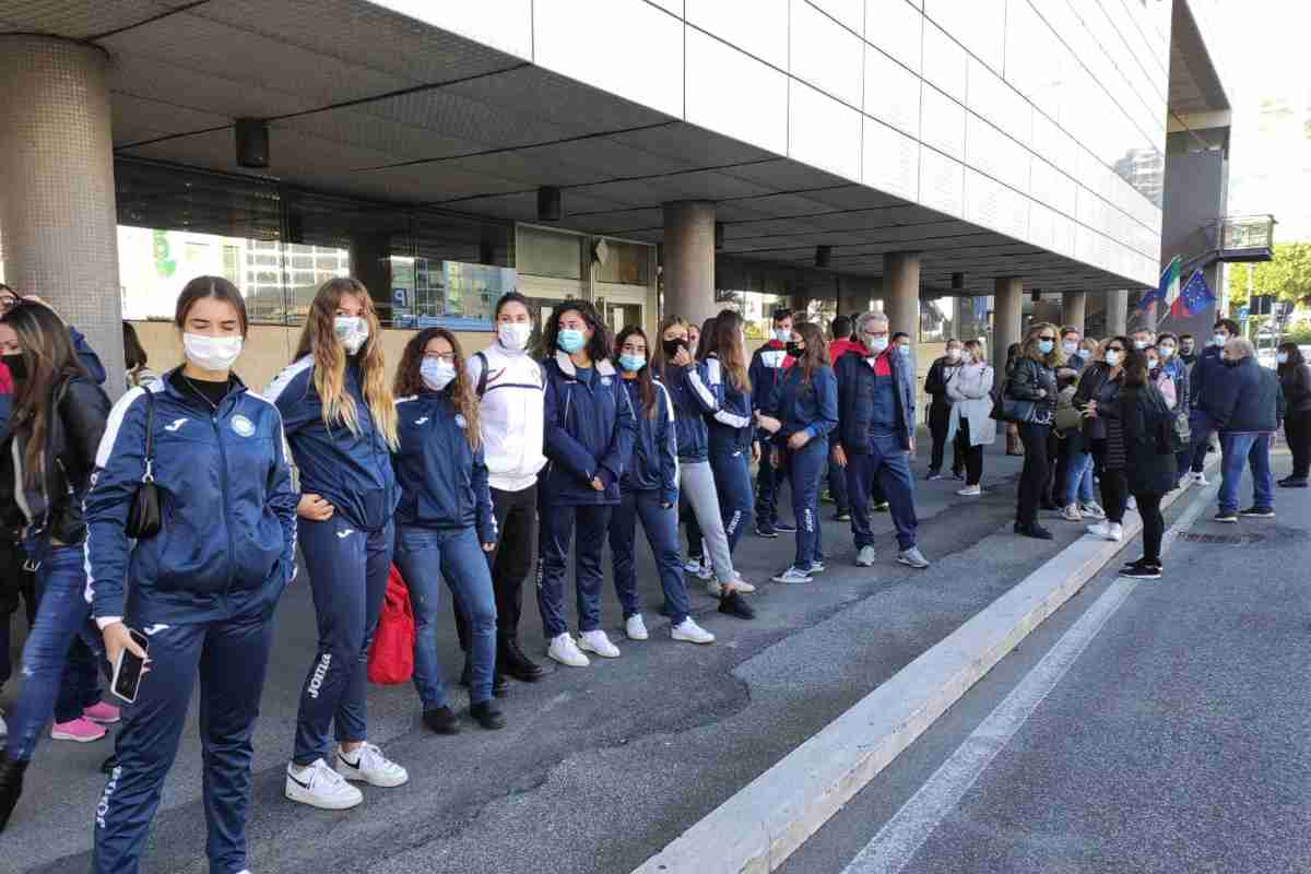 Protesta su chiusura palestre